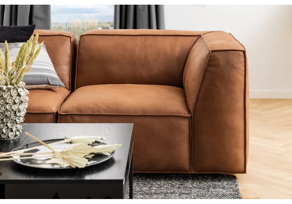 Черна масичка за кафе с ясенов плот 80x80 cm Willford – Actona