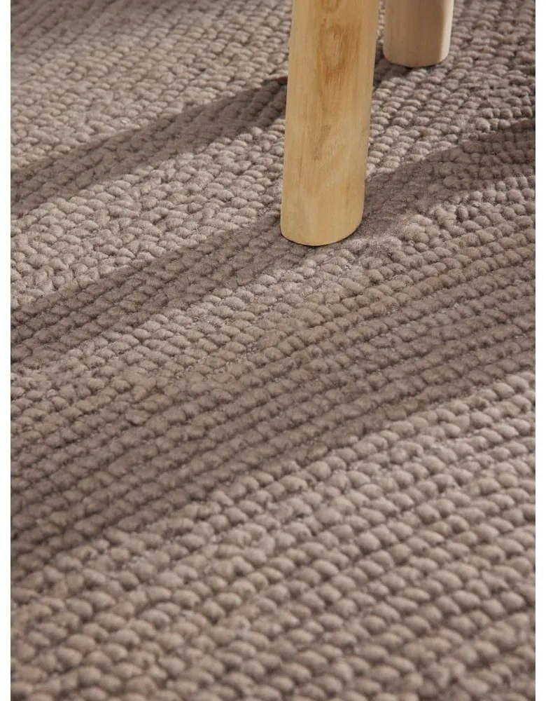 Кафяво-сива ръчно изработена вълнена пътека 80x300 cm Calmio – Hanse Home