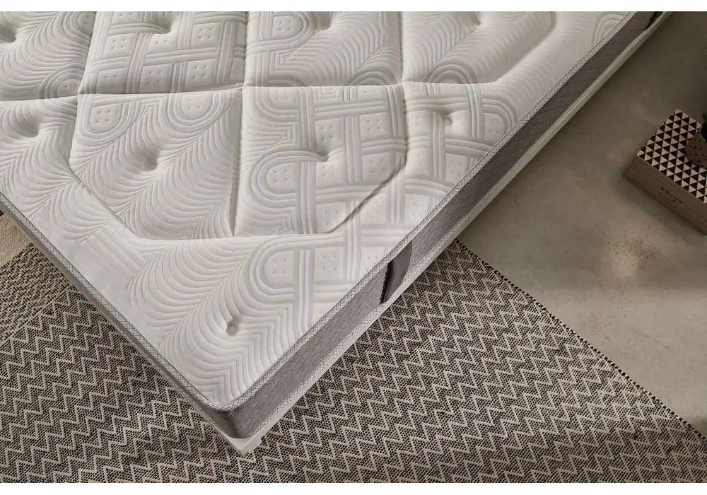 Твърд/средно твърд двустранен матрак от пяна 90x200 cm Platinum Classic - Moonia