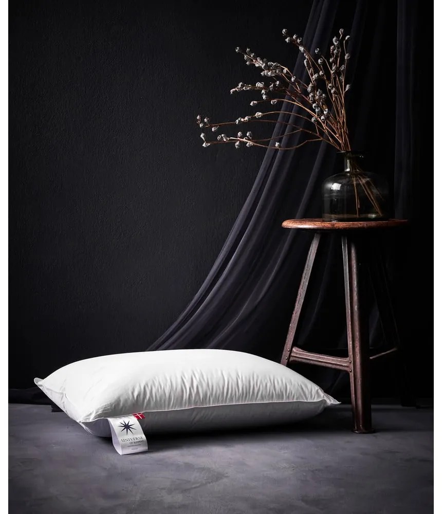 Пълнеж за възглавница с пълнеж от пера 50x70 cm Neptune High – Universe of Sleeping