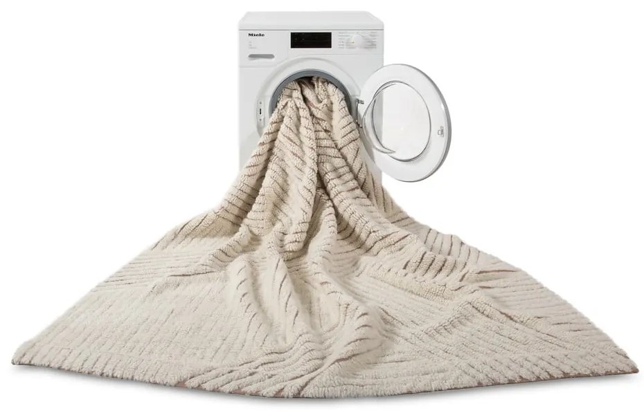 Кремав ръчно изработен вълнен килим подходящ за пране 170x240 cm Almond Valley – Lorena Canals