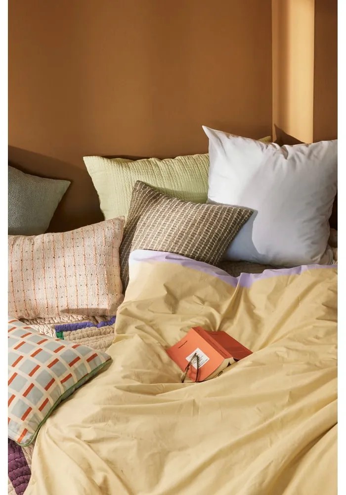 Единично удължено памучно спално бельо лавандула/бежово 140x220 cm Block – Hübsch