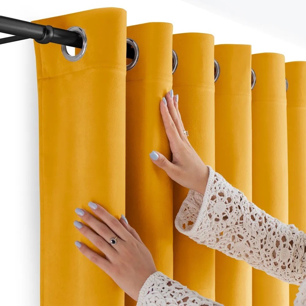 Затъмняваща завеса в цвят горчица 140x300 cm Velto – Filumi