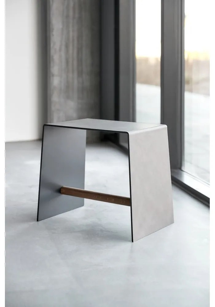 Сиво-бежов метален стол Bull – LIND DNA