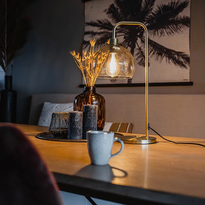 Модерна настолна лампа месинг с опушен абажур - Maly