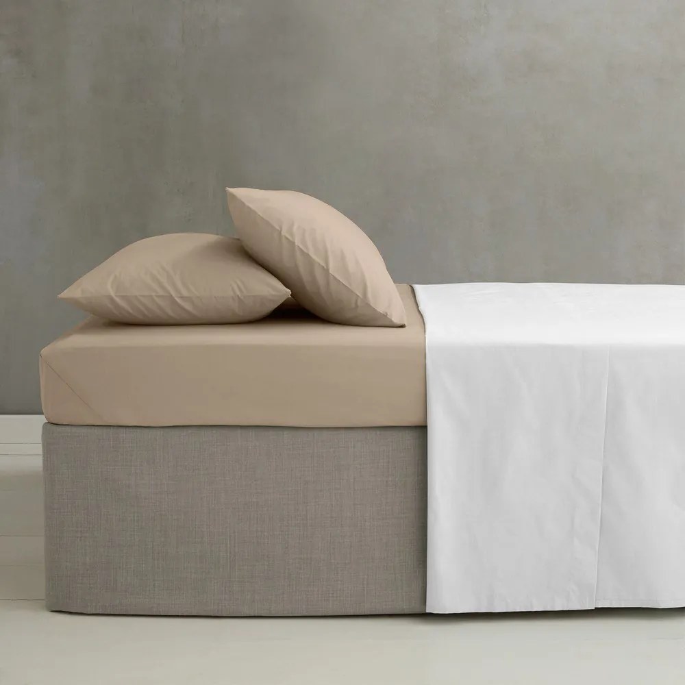 Светлокафяв еластичен чаршаф от перкал 90x190 cm Easy Iron Percale – Catherine Lansfield