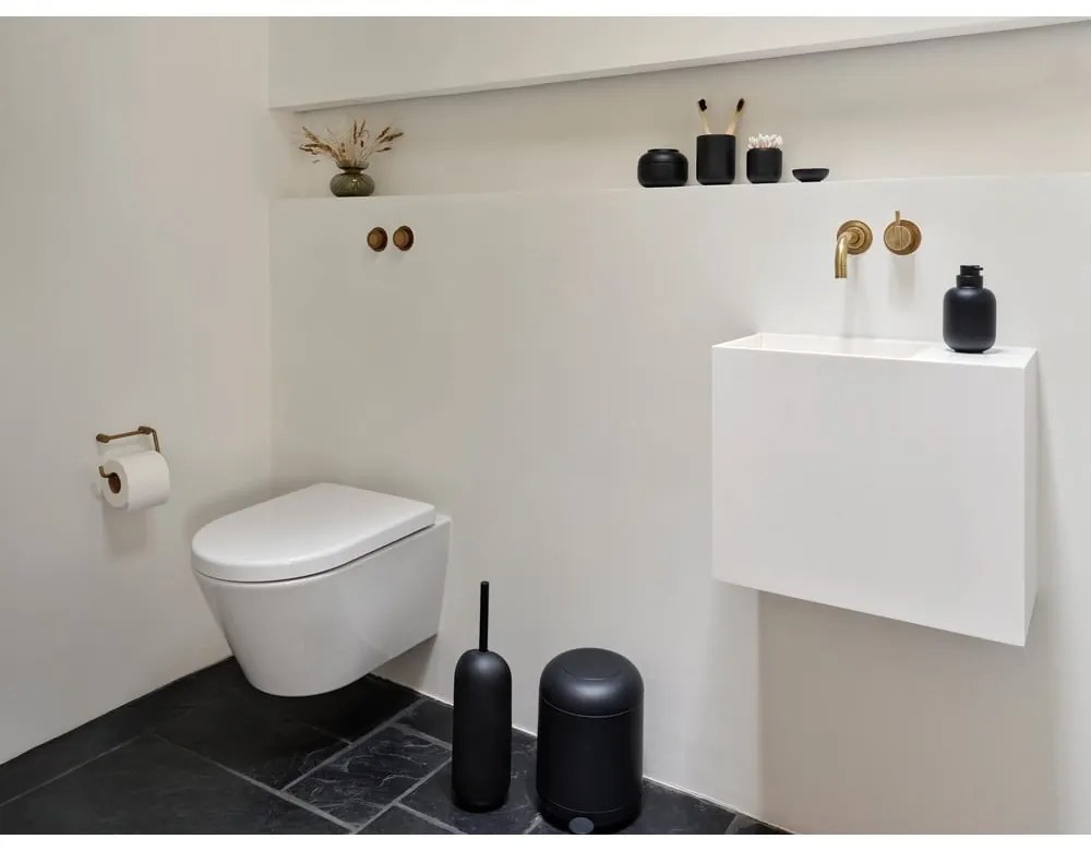 Черна бетонна четка за тоалетна Sensu – Zone