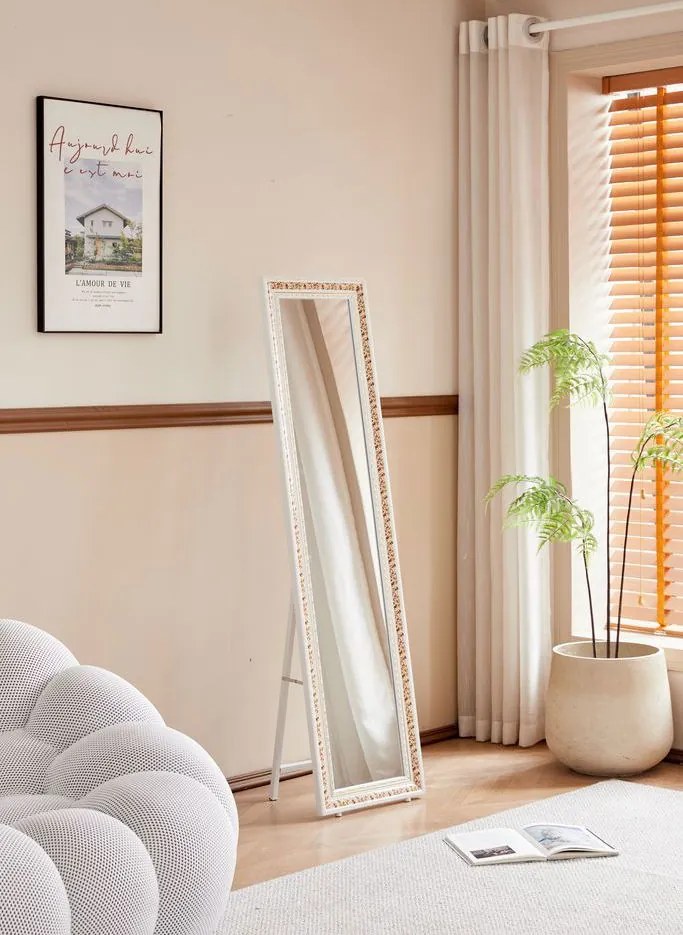 Огледало Daniel