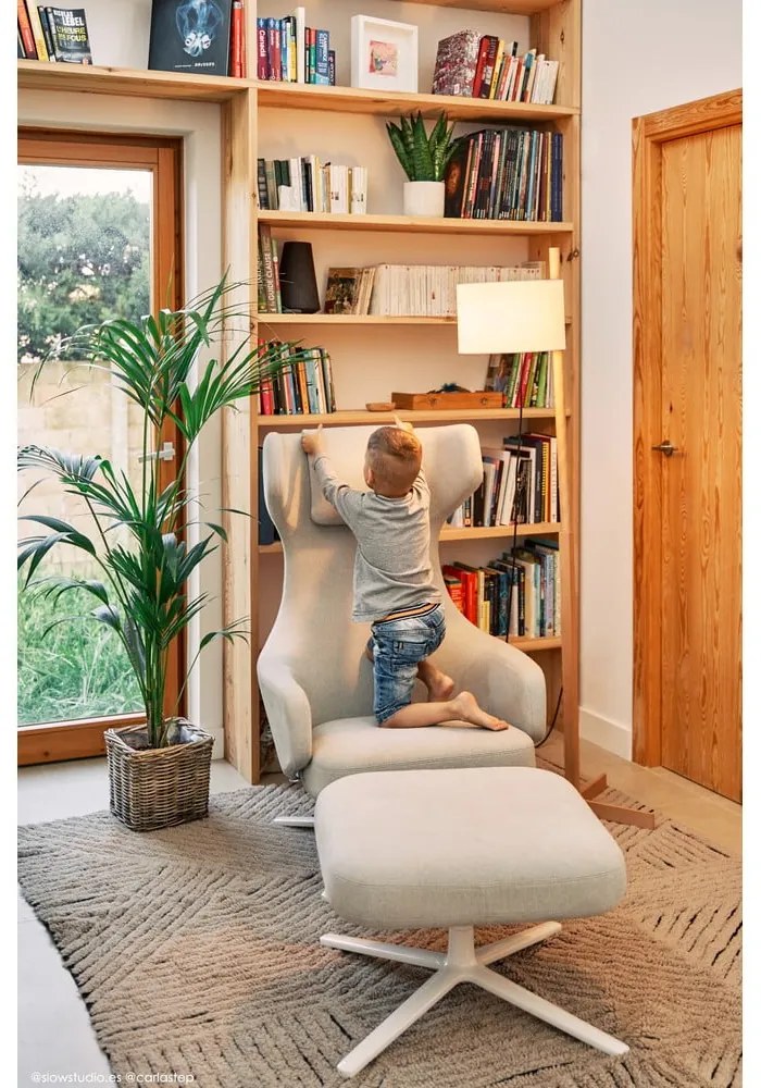 Светлокафяв ръчно изработен вълнен килим подходящ за пране 170x240 cm Golden Coffee – Lorena Canals