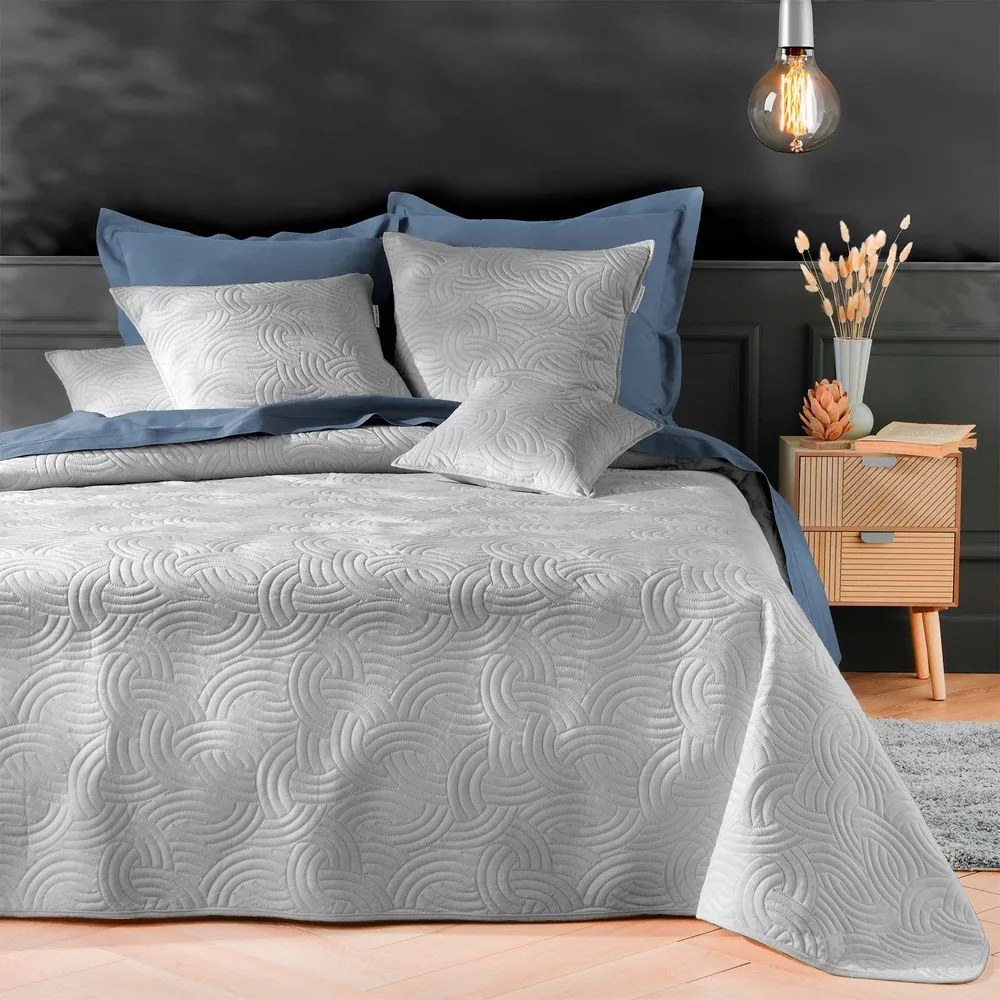 Сиво комплект шалте и калъфка за възглавница 220x240 cm Solange – douceur d'intérieur