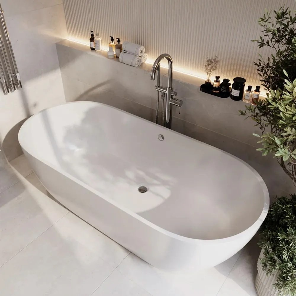 Cмесител-свободно стоящ  Rea MONO Chrome