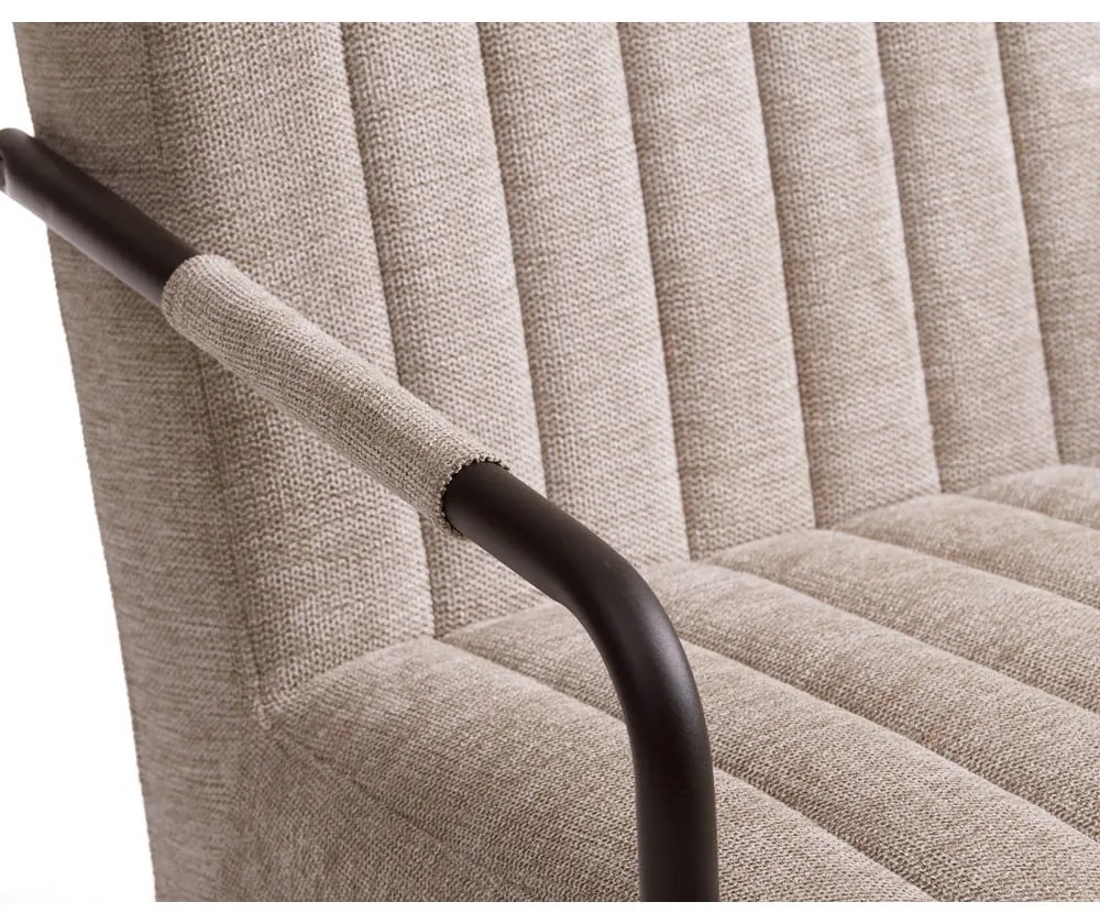 Бежово кресло Trout – Unique Furniture