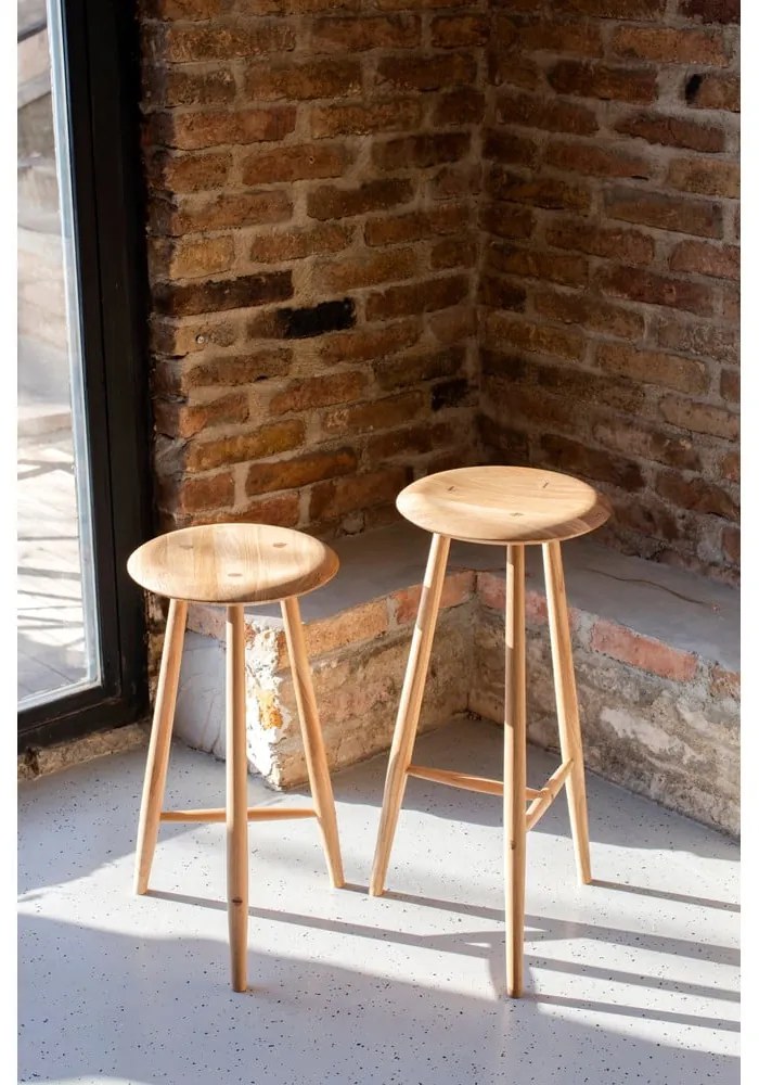 Бар стол от масивен дъб в естествен цвят (височина на седалката 75 cm) Blanc – Gazzda