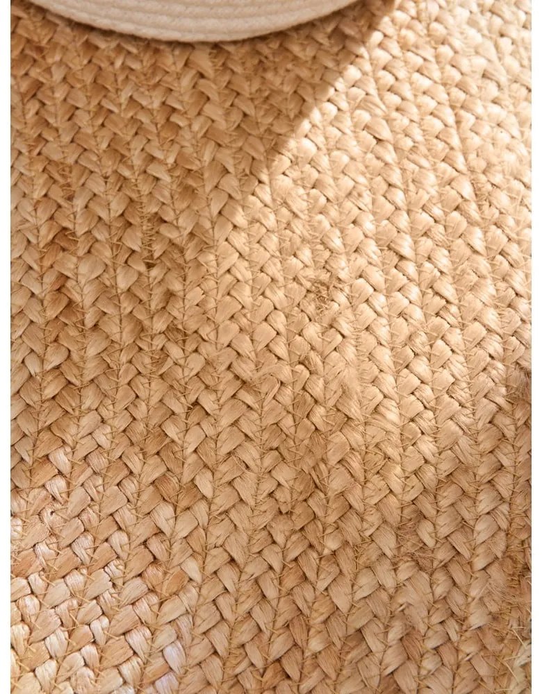 Двустранен ръчно изработен ютен кръгъл килим в цвят слонова кост ø 160 cm Jutta Ivory – Hanse Home