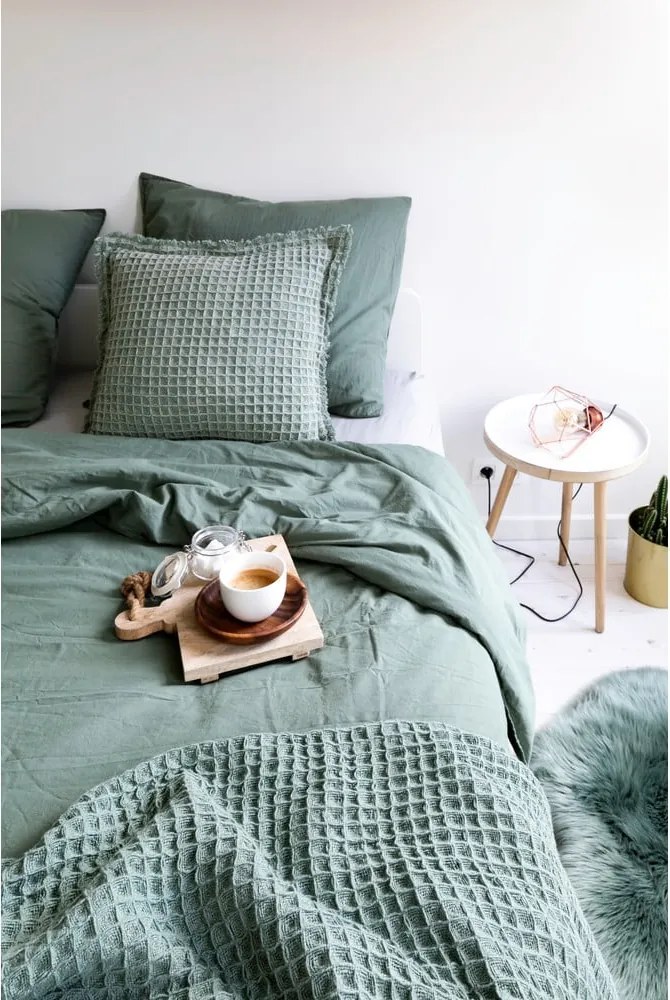 Светло бордо памучна декоративна възглавница Waffle, 45 x 45 cm - Tiseco Home Studio