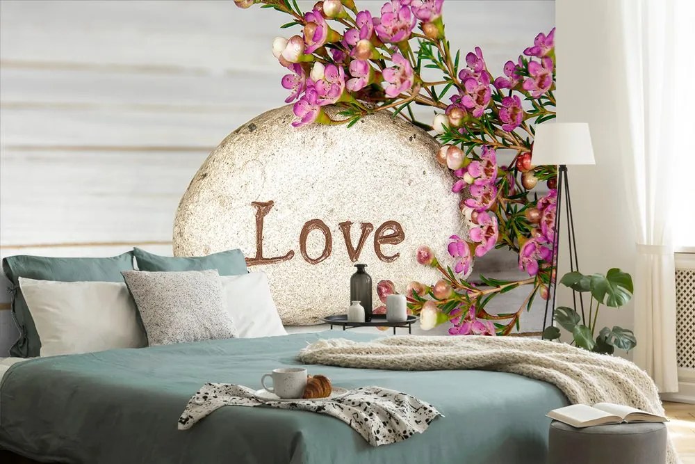 Фототапет – С надпис върху камък Love