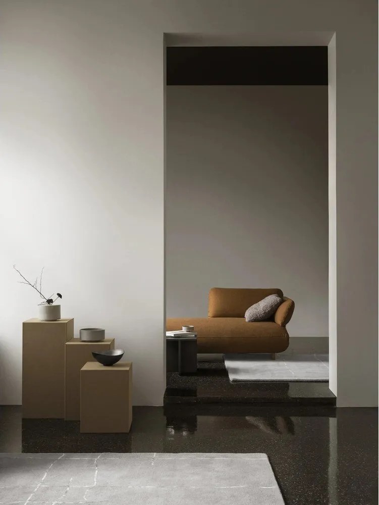 Стойка за цветя от изкуствена кожа/картонена (височина 60 cm) Sahla – Blomus