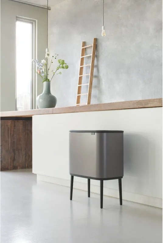 Кош за боклук Brabantia Bo Touch 651105, 36 л, Плавно и безшумно отваряне, Голям отвор, Сив