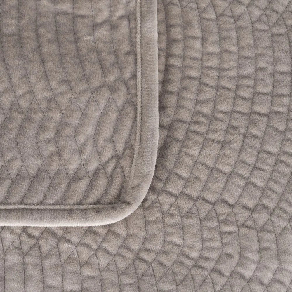 Сиво капитонирано покривало за легло 180x260 cm – Ixia