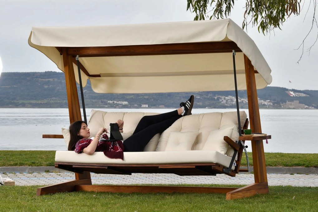 Градински троен люлеещ се стол Luna Deluxe 2600, цвят Бежов
