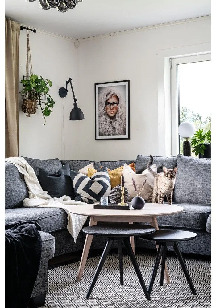 Кръгла маса за кафе в дъбов декор в естествен цвят 90x90 cm Yumi - Rowico