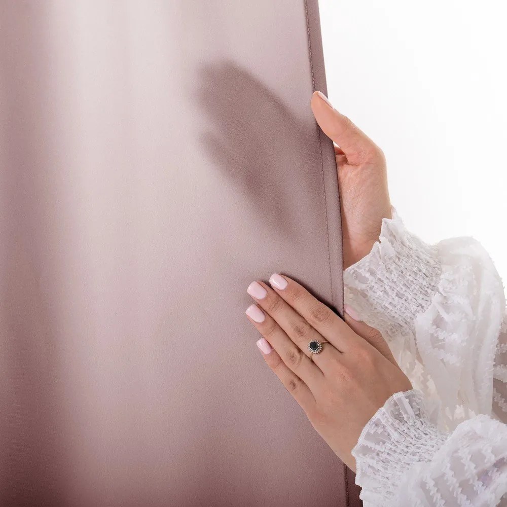 Сиво-розово затъмняващо перде 140x250 cm Carli Tie – Restilo