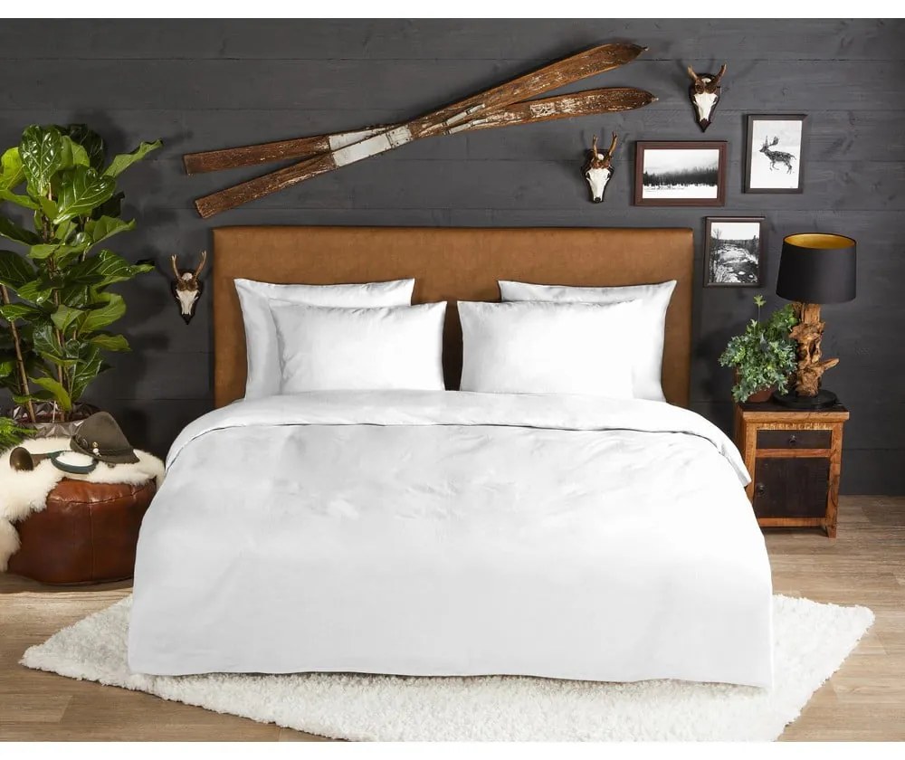 Бяло двойно удължено фланелено спално бельо 200x220 cm – Good Morning