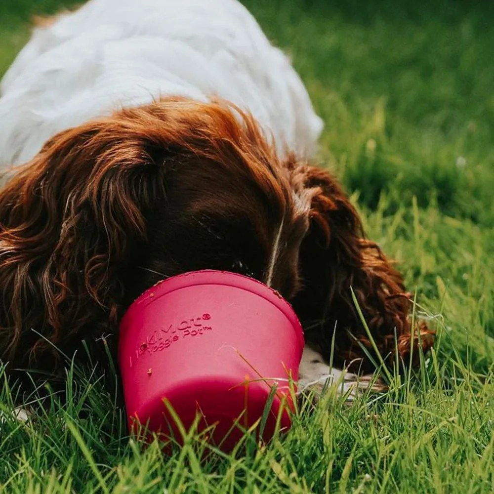 Купичка за облизване Yoggie Pot Pink - LickiMat