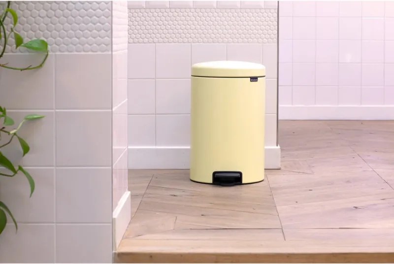 Кош за боклук с педал Brabantia NewIcon 1008848, 20 л, Плавно затваряне, Противоплъзгаща основа, Жълт