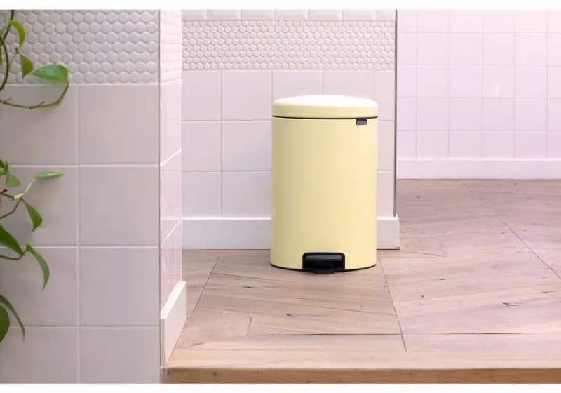 Кош за боклук с педал Brabantia NewIcon 649044, 20 л, Плавно затваряне, Противоплъзгаща основа, Жълт