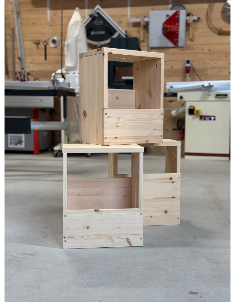 Нощно шкафче от масивен бор в естествен цвят Grab It – Karup Design