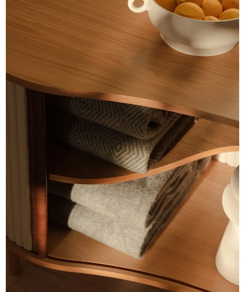 Кафяв нисък скрин в дъбов декор с плъзгащи се врати 100x67 cm Audacious - UMAGE