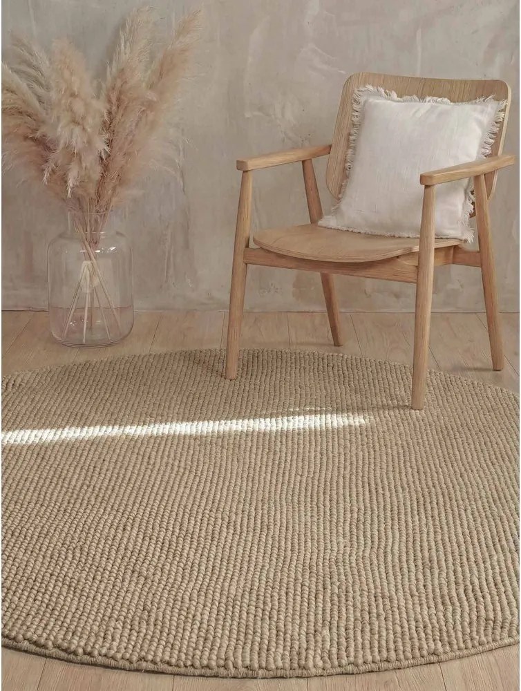 Ръчно изработен вълнен кръгъл килим в естествен цвят ø 200 cm Richmond Diana – Ted Baker