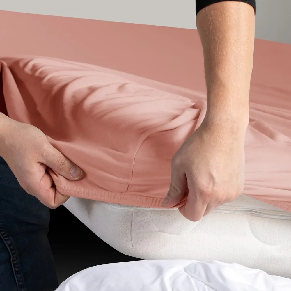 Еластичен чаршаф от джърси в прасковен цвят 240x220 cm Amber – Restilo