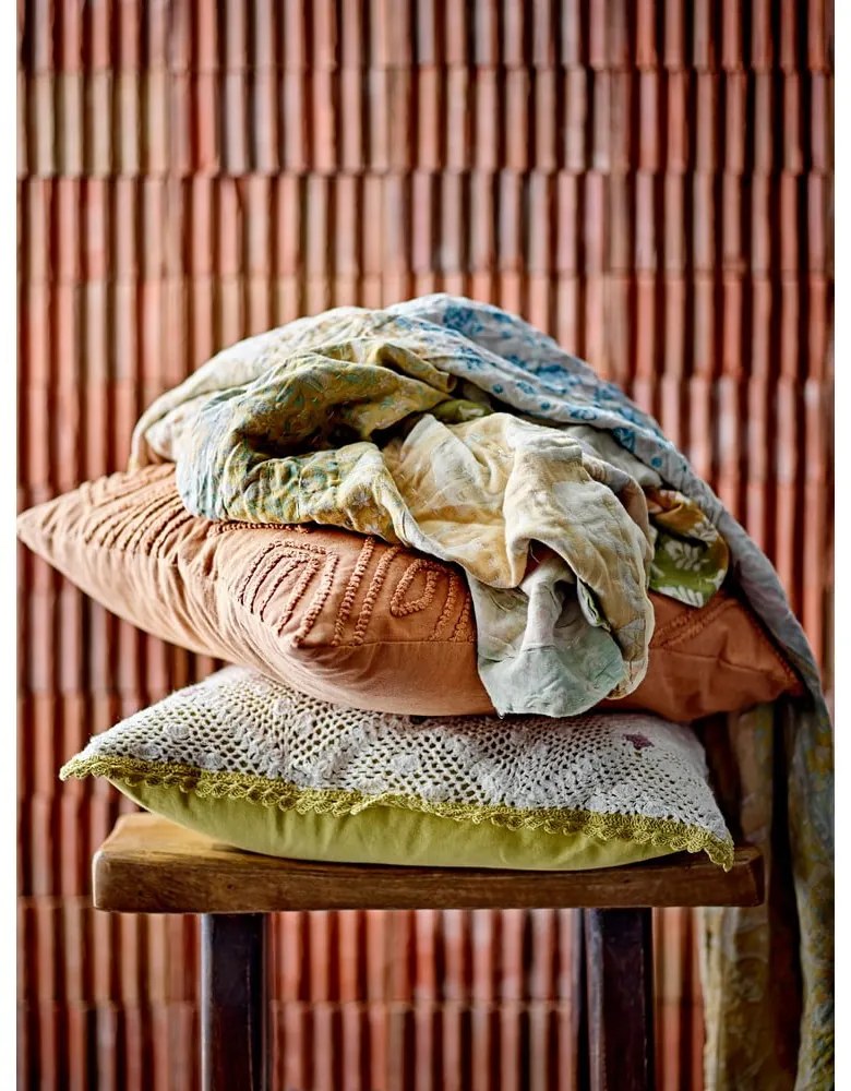 Одеяло от рециклиран памук 130x150 cm Sari – Bloomingville