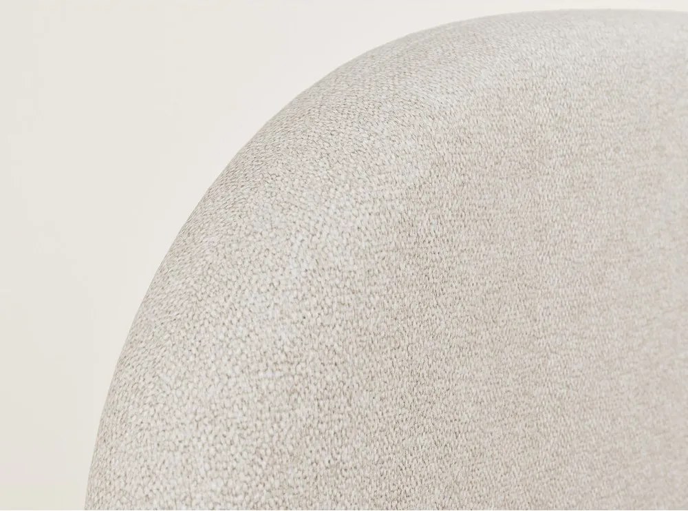 Кремаво двойно легло 180x200 cm тапицирано с място за съхранение с включена подматрачна рамка Maumere – Maison de Rêve