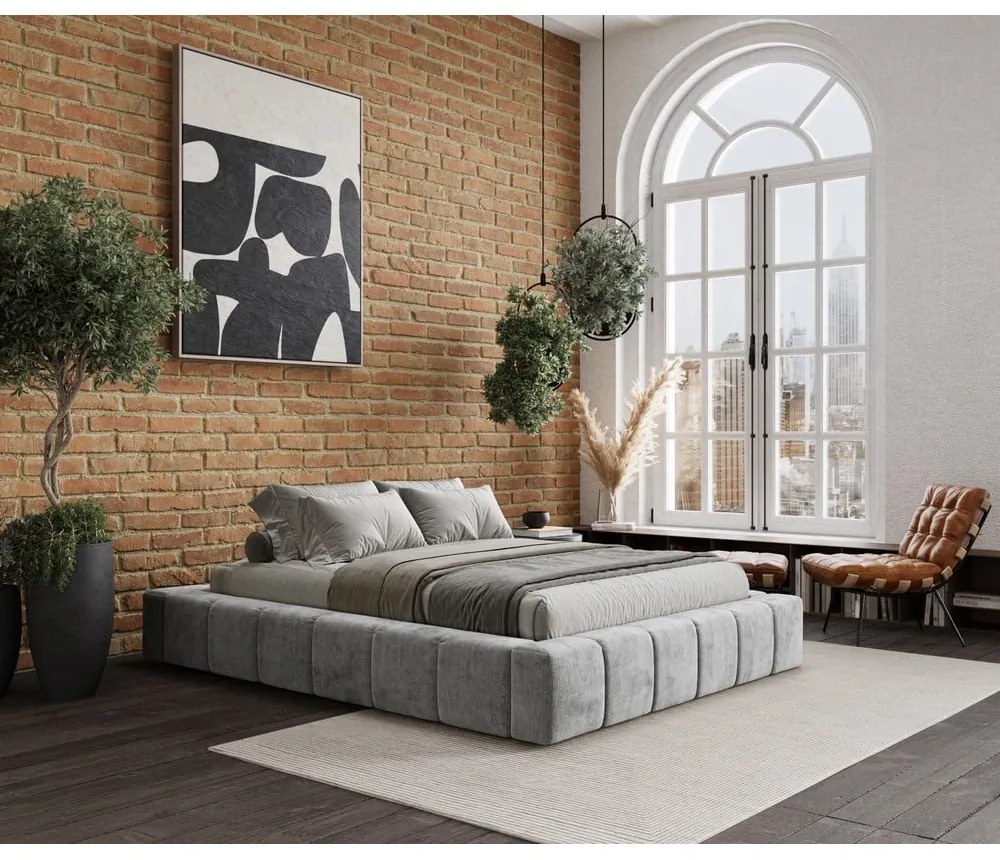 Светлосиво тапицирано двойно легло с място за съхранение с включена подматрачна рамка 200x200 cm Aruba L – Maison de Rêve
