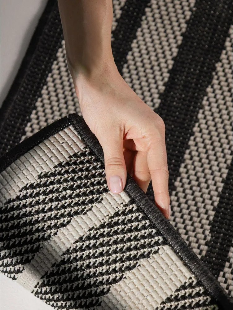 Черен/кремав килим за открито и закрито 120x170 cm Haringey Allington – Ted Baker