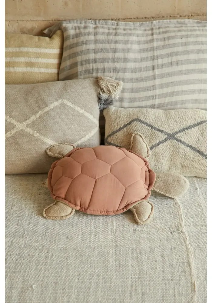 Детска възглавница Turtle – Lorena Canals
