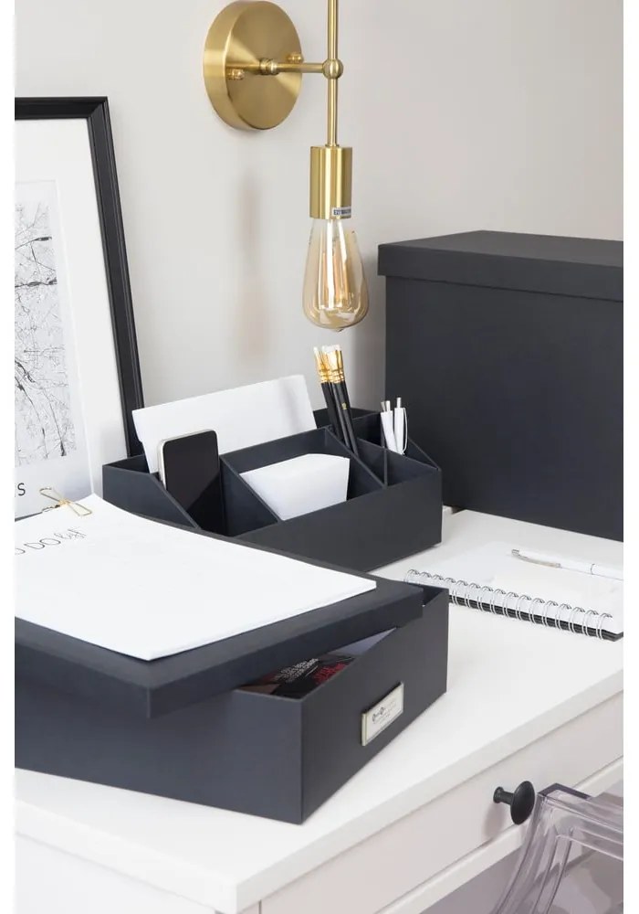 Тъмно сива кутия за съхранение с етикет за име за документи, размер A4 Oskar - Bigso Box of Sweden