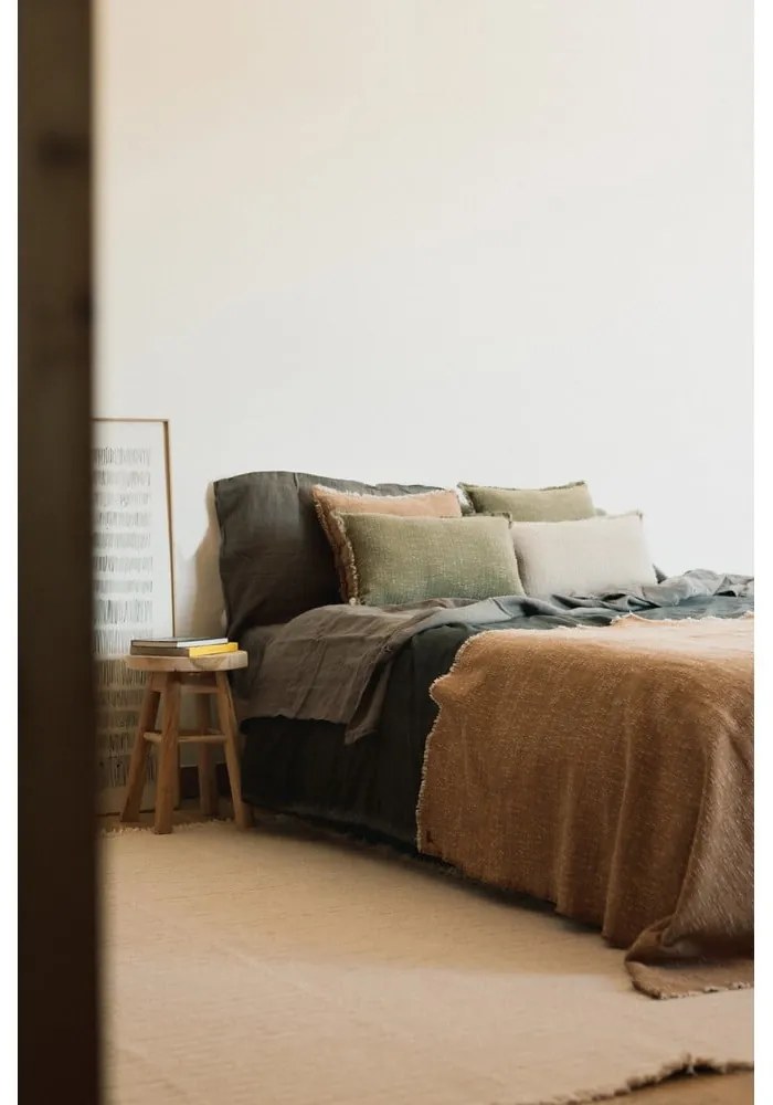 Памучно одеяло в цвят жълта охра 130x180 cm Handloom – Lorena Canals