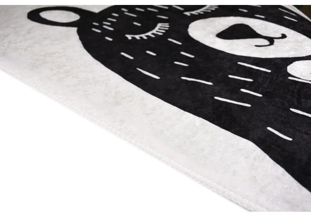 Черно-бял детски килим подходящ за пране 120x180 cm Bear Family v2 – Vitaus