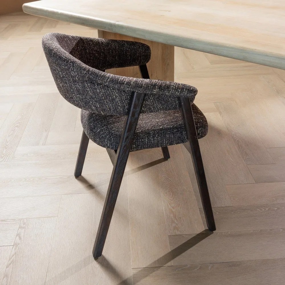 Тъмнокафяв тапициран трапезен стол с подлакътници Tunar – WOOOD