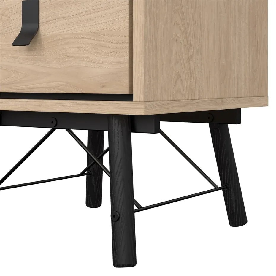 Нощно шкафче в дъбов декор в естествен цвят Ry - Tvilum