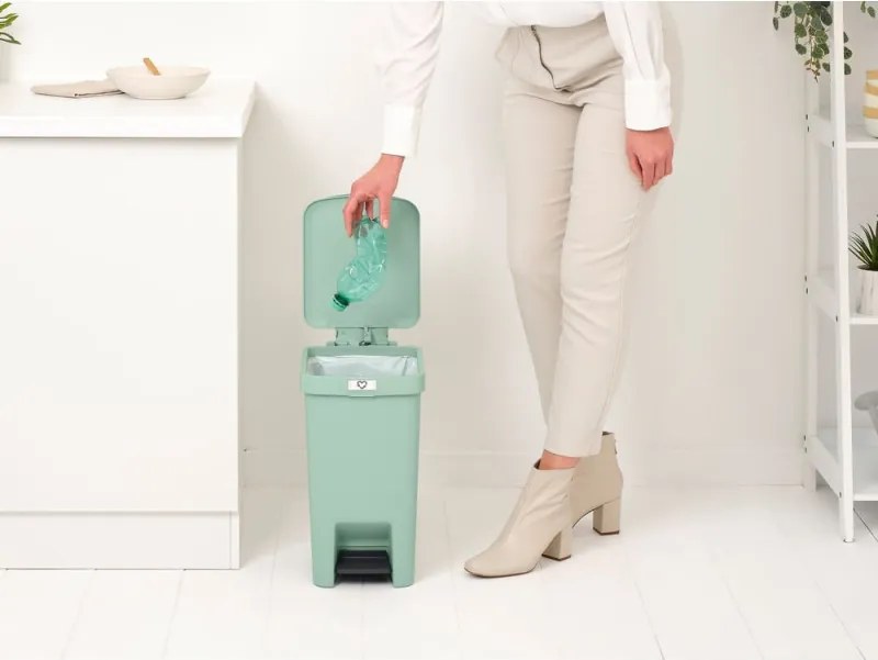 Кош за боклук с педал Brabantia StepUp 1008481, 16 л, Екологични материали, Голям отвор, Светлозелен