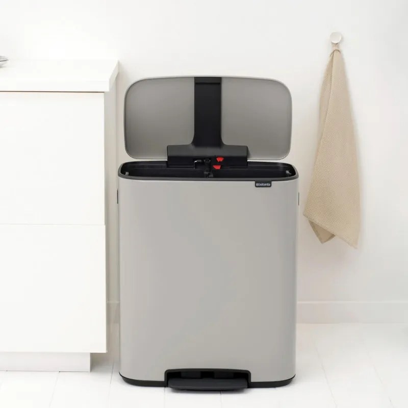 Кош за боклук Brabantia Bo Pedal 1010450, 2x30 л, Плавно затваряне, Противоплъзгаща основа, Светлосив