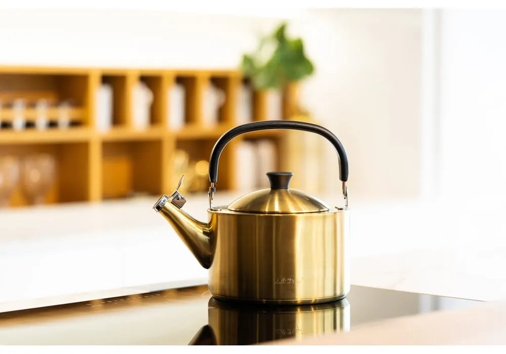 Чайник от неръждаема стомана в златист цвят1,5 l Diamante – Vialli Design