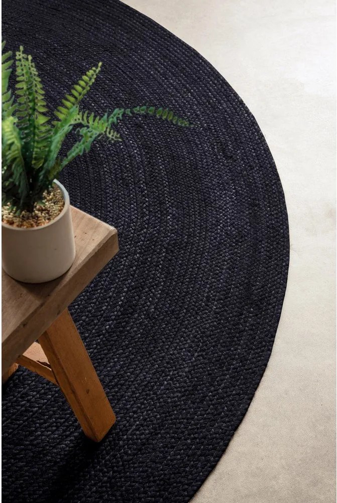 Черен двустранен/ръчно изработен ютен кръгъл килим ø 200 cm Braided – Hanse Home