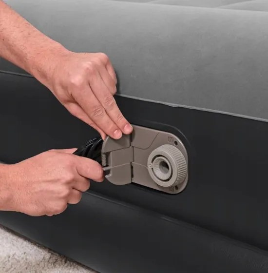 Надуваем матрак за двама 203 x 152 x 46 cm с вградена помпа