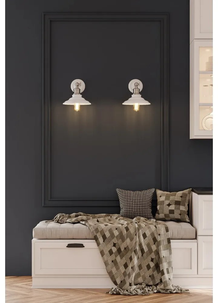 Бяла стенна лампа ø 21 cm Loret – GTV